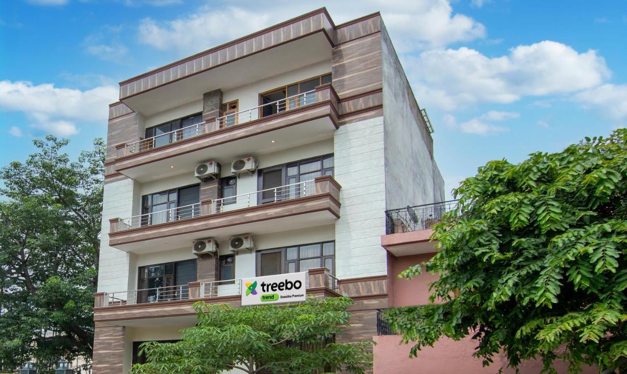 Treebo Swastika Premium Ξενοδοχείο Νόιντα Εξωτερικό φωτογραφία