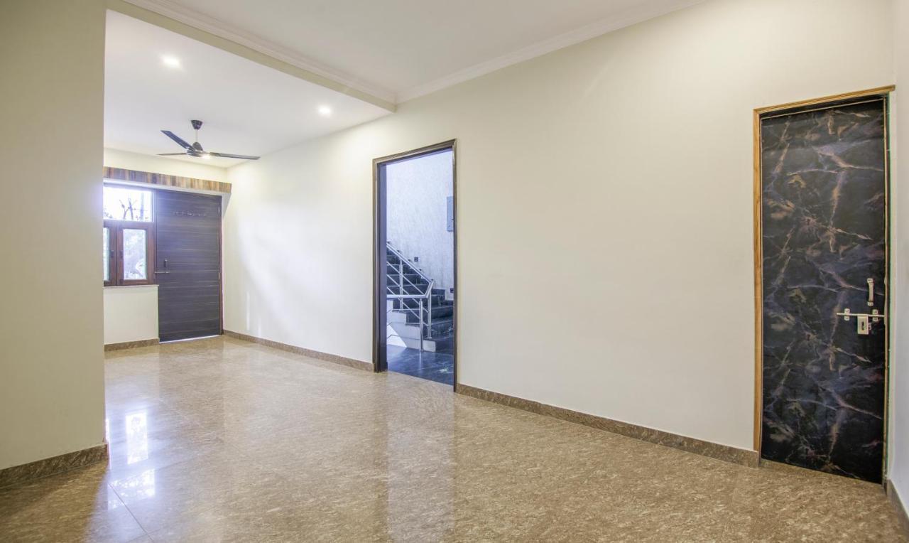Treebo Swastika Premium Ξενοδοχείο Νόιντα Εξωτερικό φωτογραφία